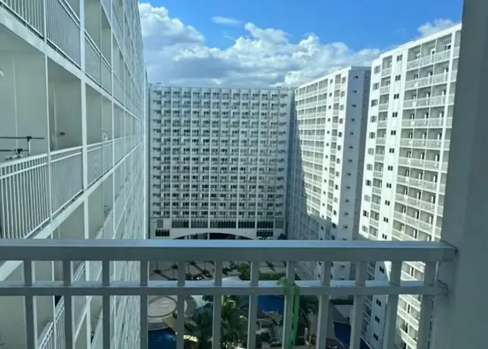 Apartment At The Shore Manila